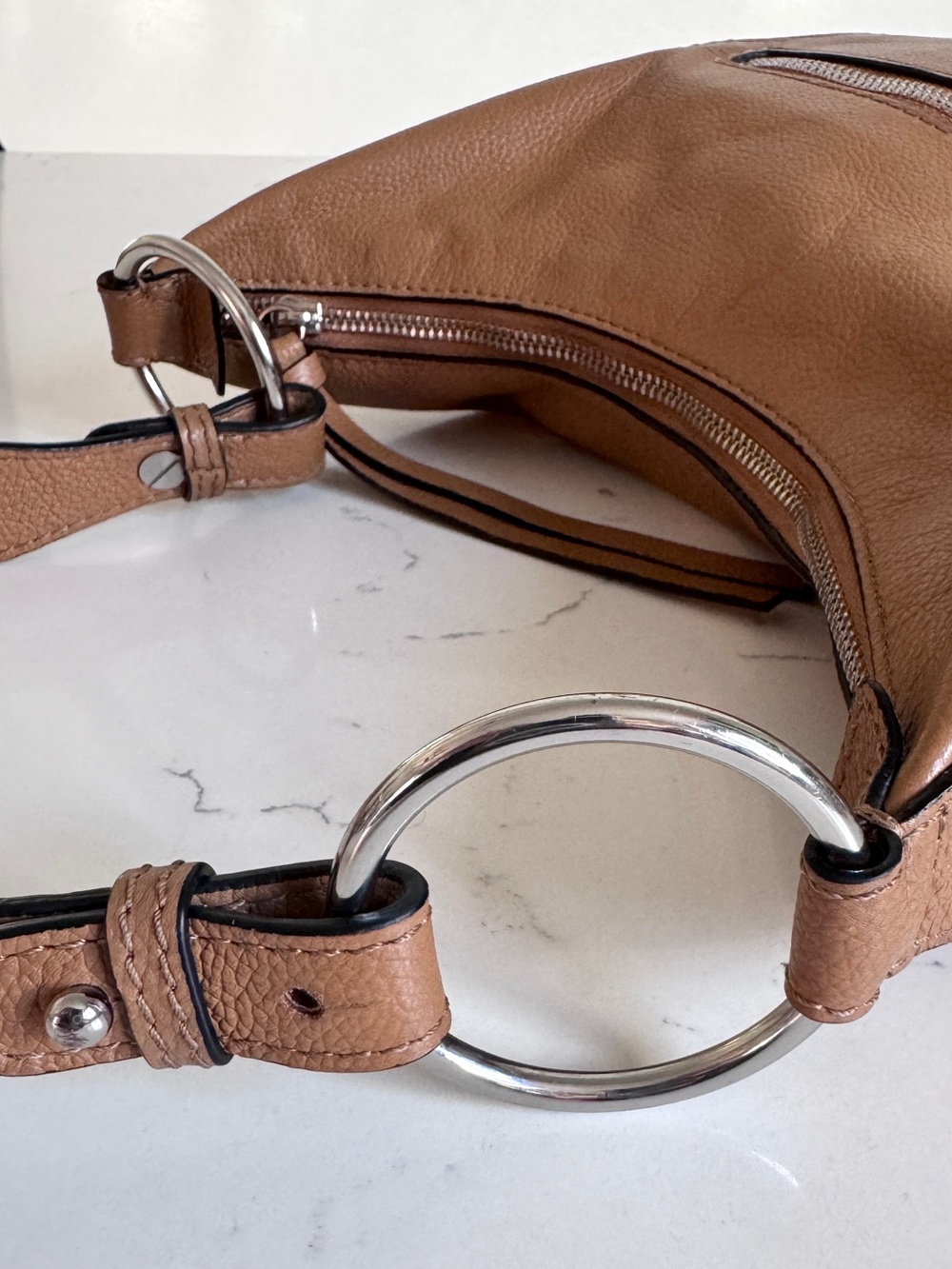 Tahari Tan Pebbled Genuine Leather Hobo Bohemian Shoulder Bag Silver Accents EUC - Picture 11 of 15